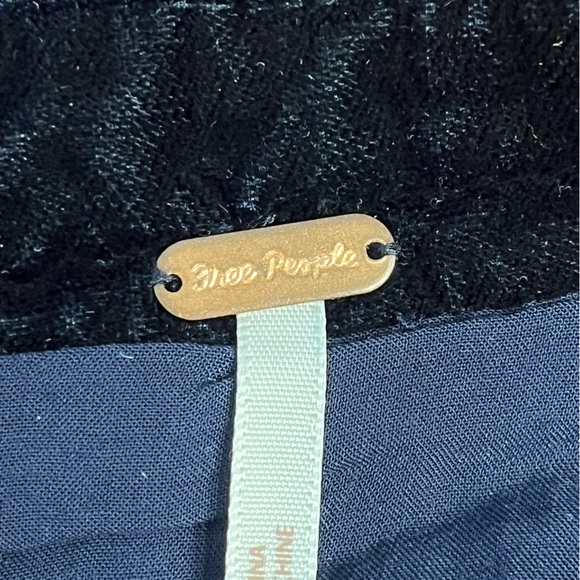 Free People Navy Sequin Mini Skirt size 2 - Picture 2 of 8